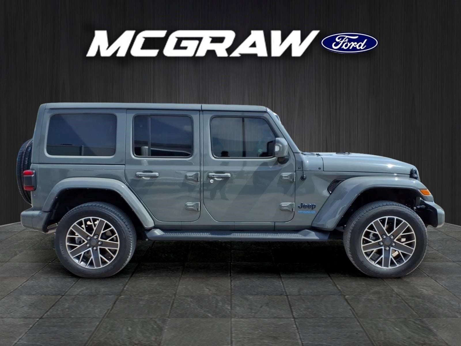 2022 Jeep Wrangler Unlimited Sahara High Altitude 4xe