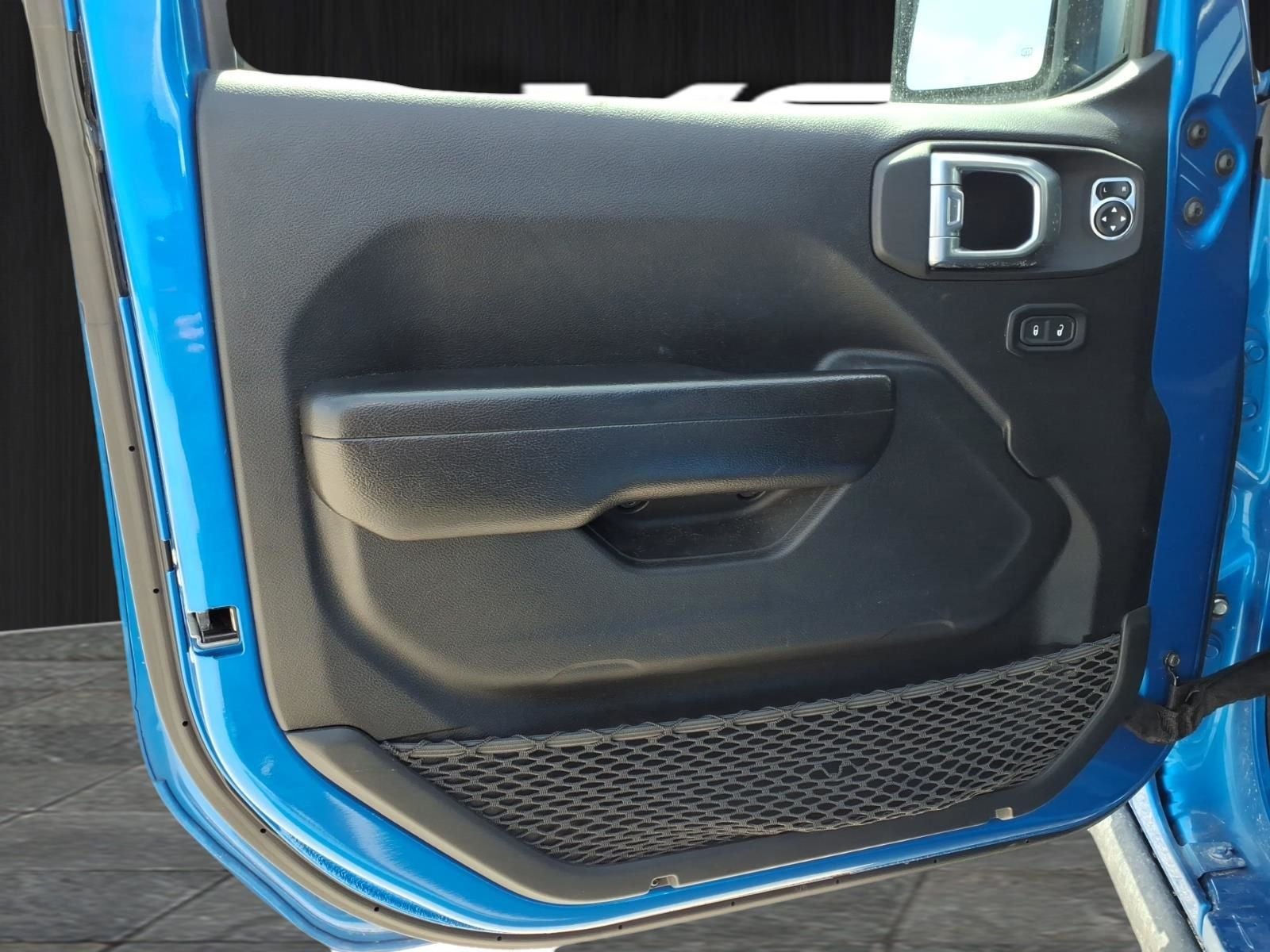 2021 Jeep Gladiator Willys