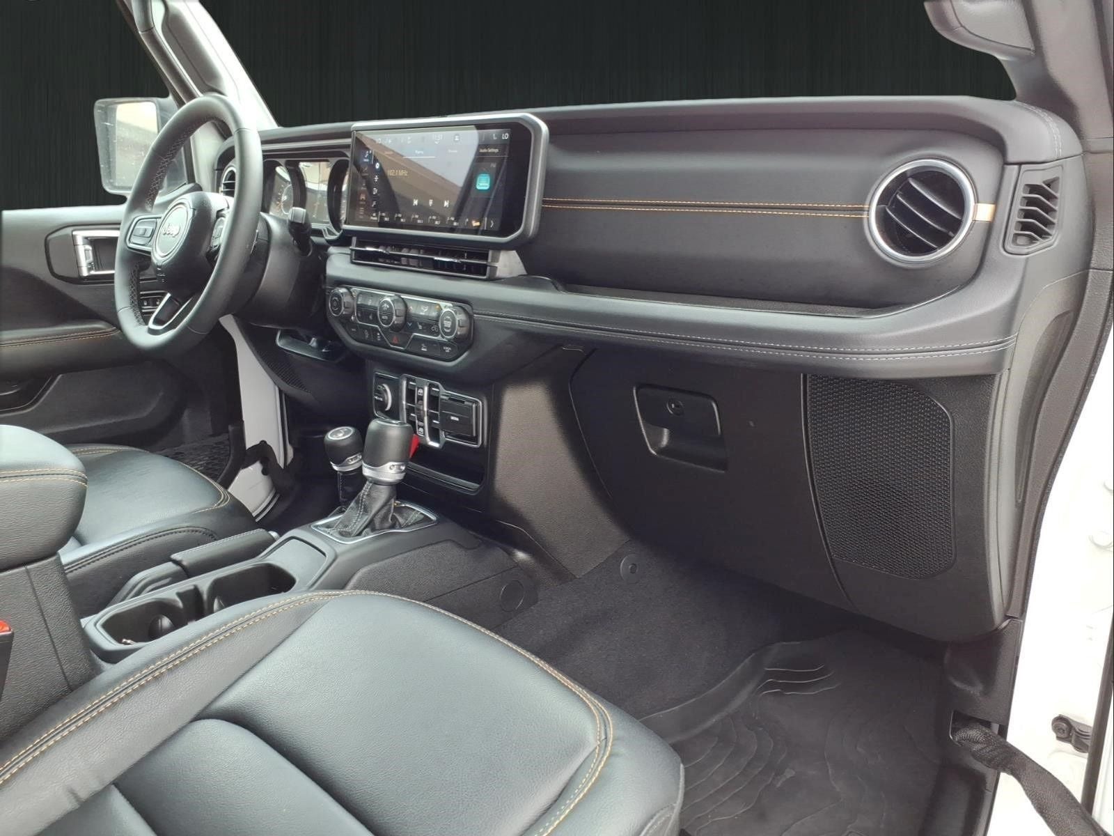 2025 Jeep Gladiator High Tide