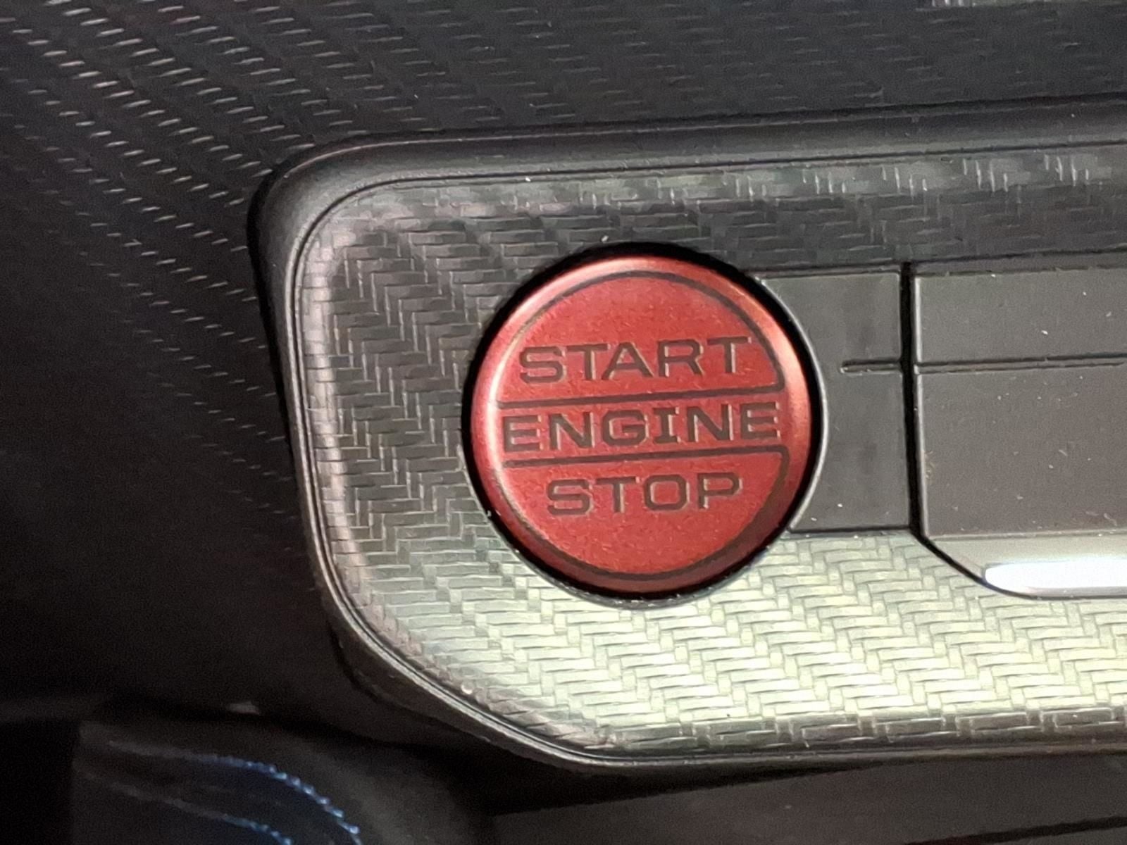 2025 Ford Mustang Dark Horse