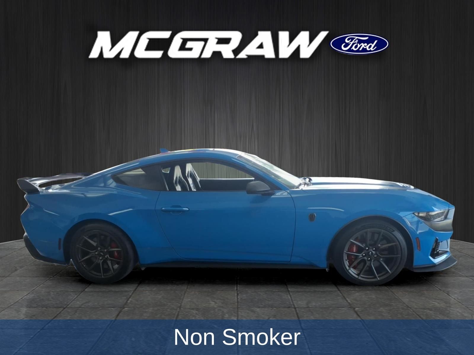 2025 Ford Mustang Dark Horse