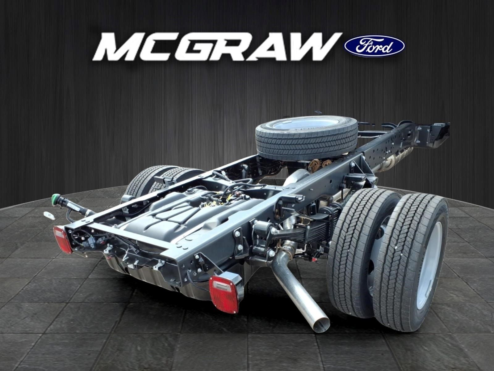 2026 Ford F-550SD DRW