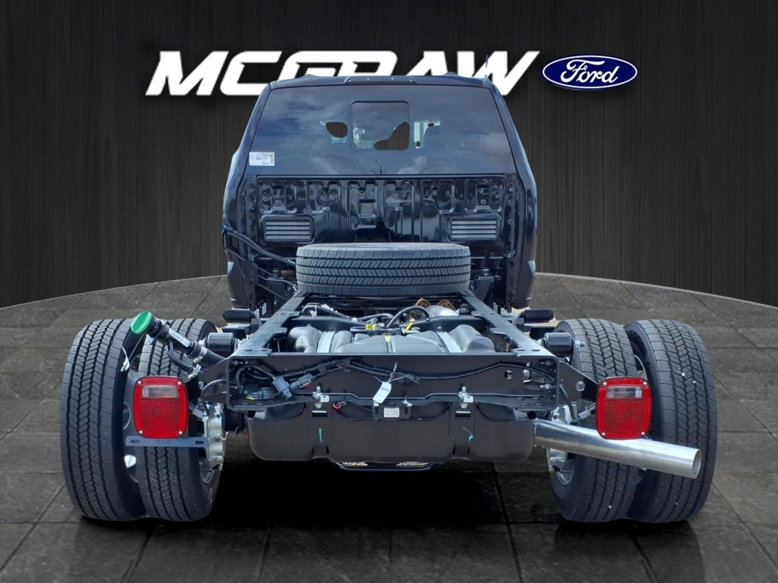 2026 Ford F-550SD DRW