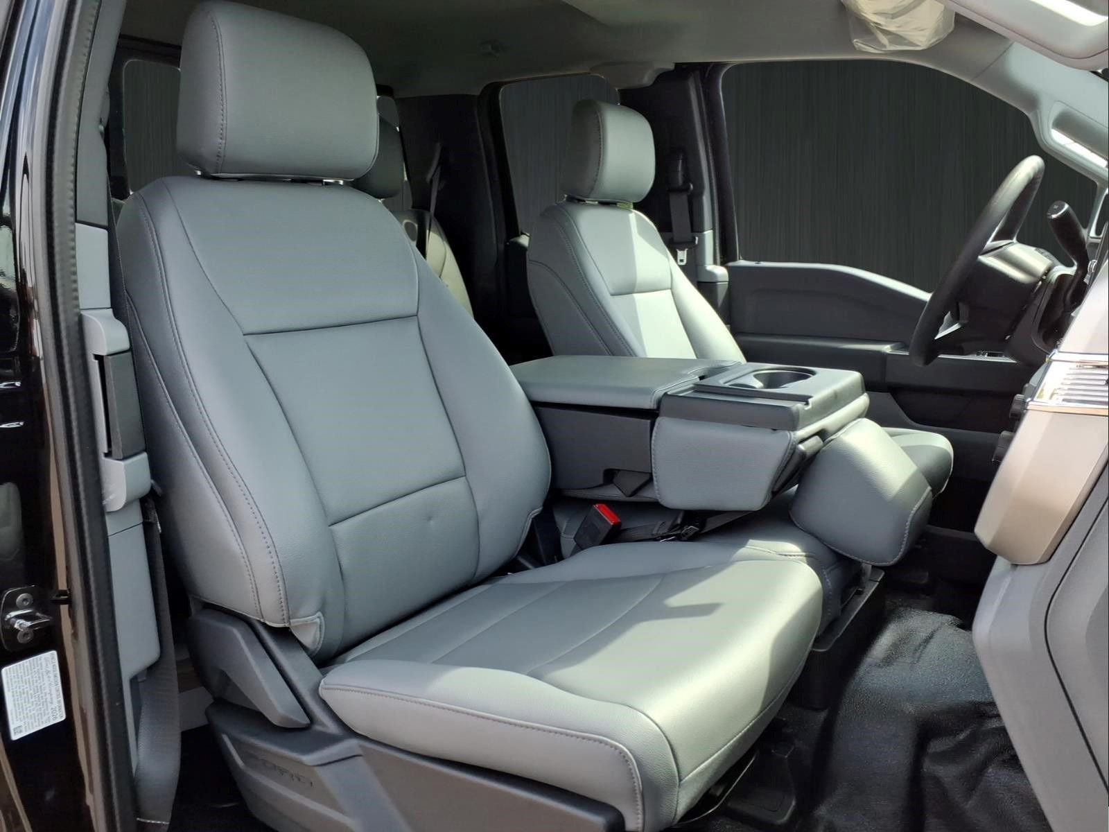 2026 Ford F-550SD DRW