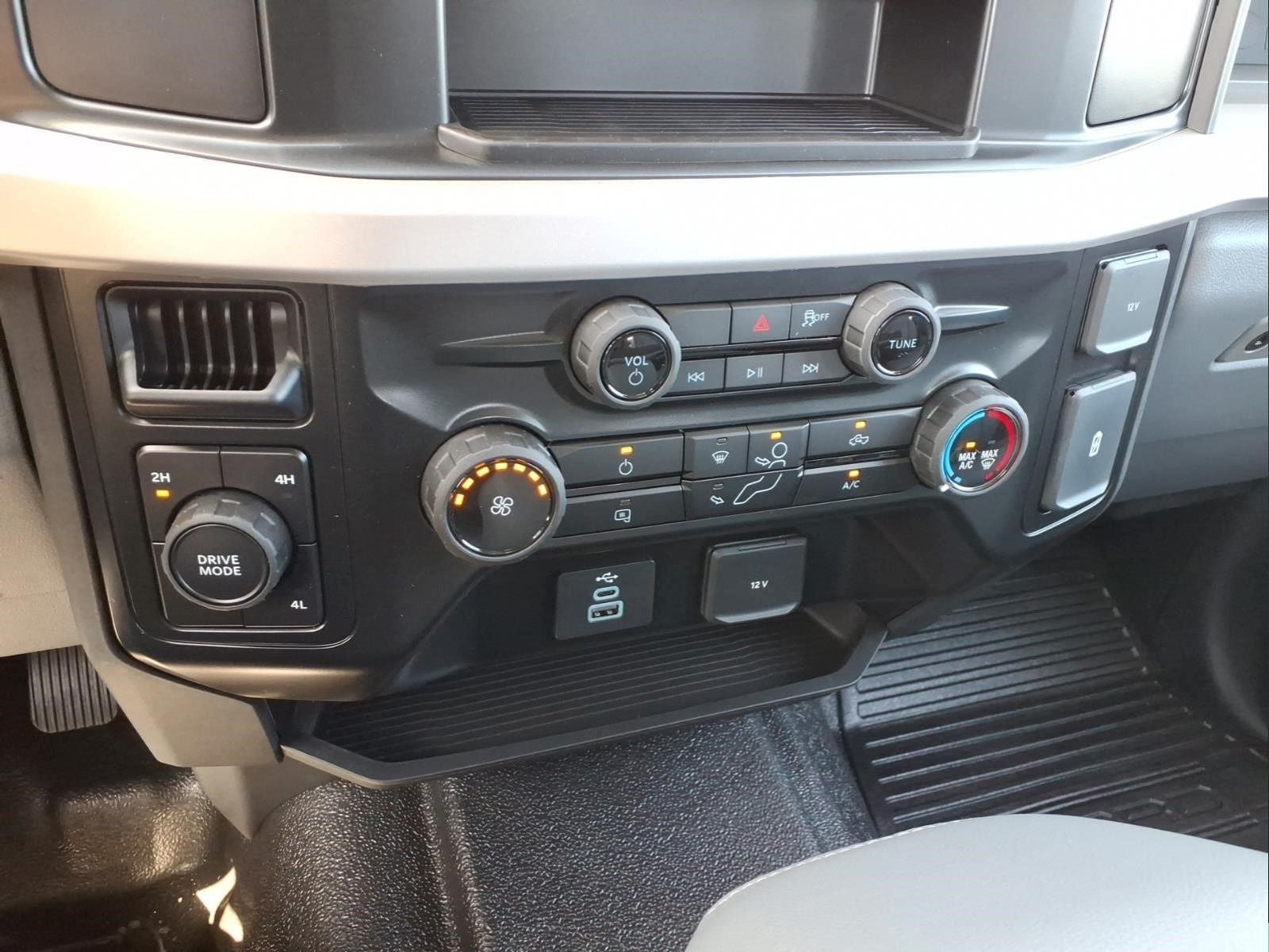 2026 Ford Chassis Cab F-350® XL