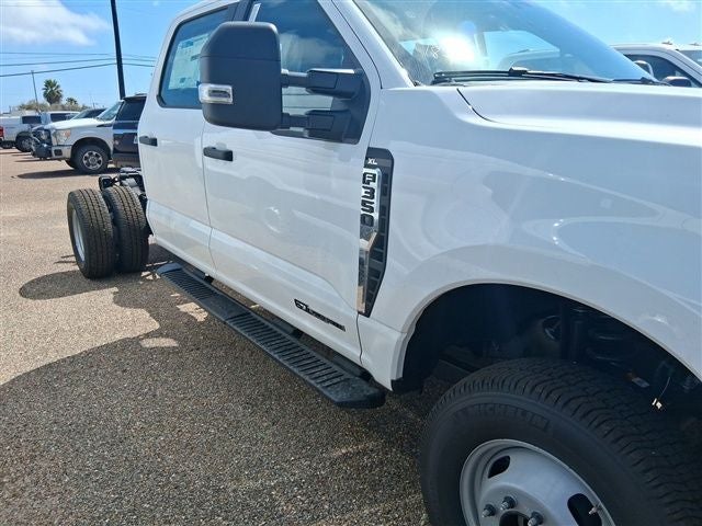2026 Ford Chassis Cab F-350® XL