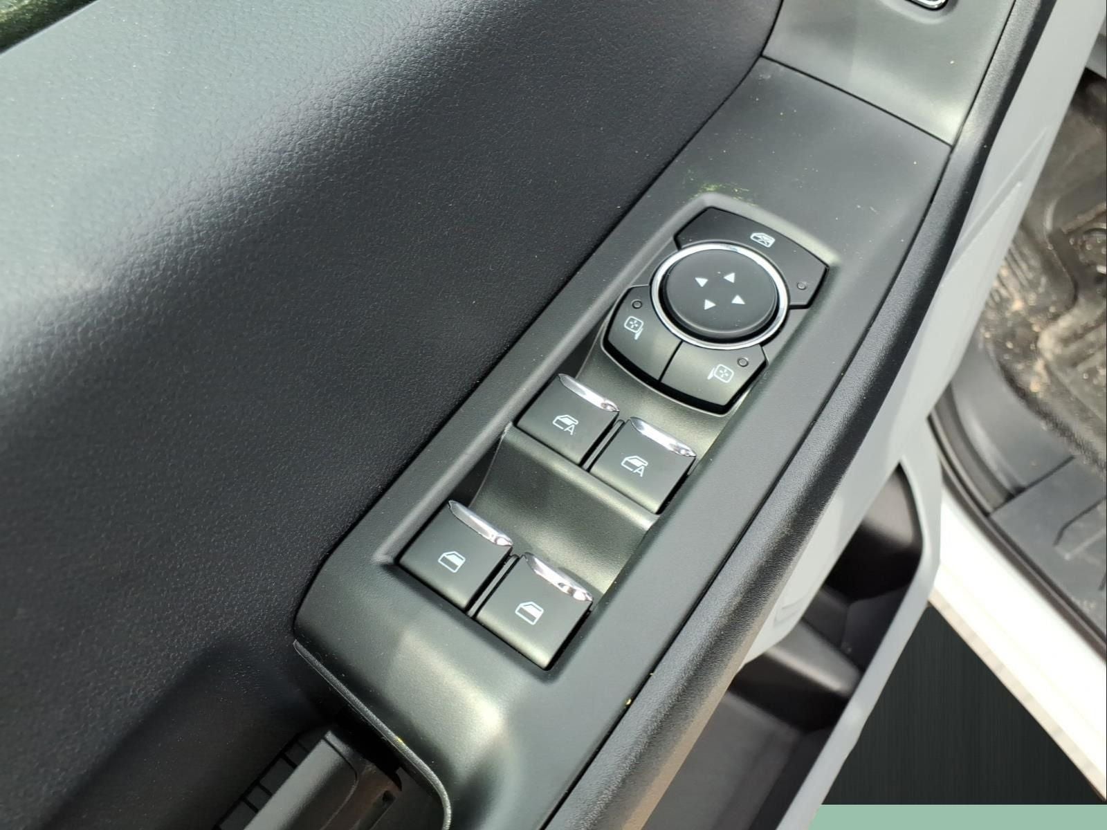 2026 Ford Chassis Cab F-350® XL