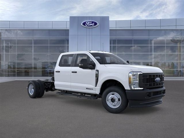 2026 Ford Chassis Cab F-350® XL
