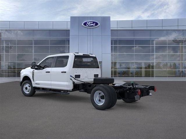 2026 Ford Chassis Cab F-350® XL