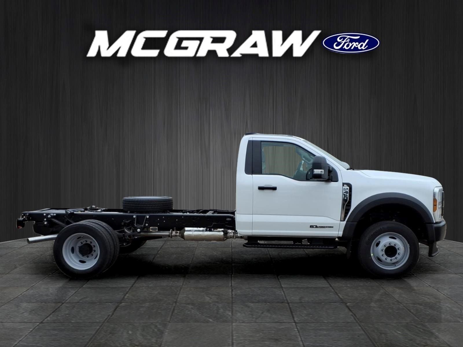 2026 Ford Chassis Cab F-450® XL