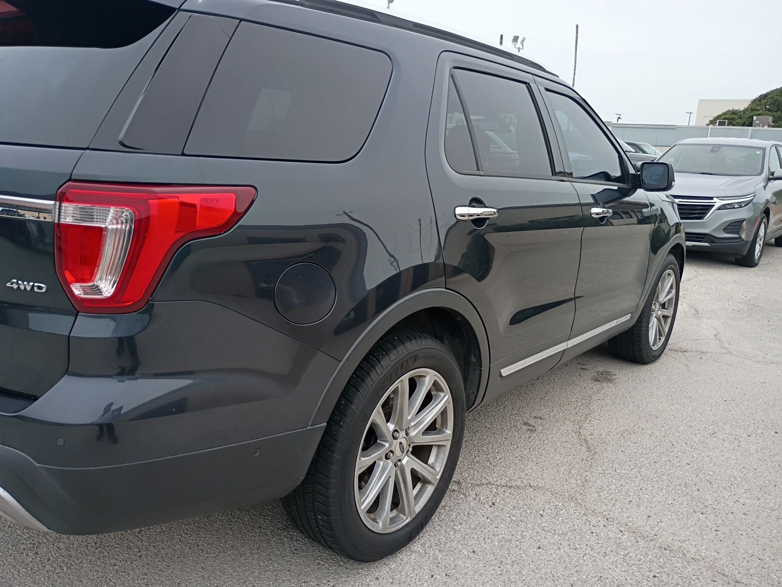 2017 Ford Explorer Limited