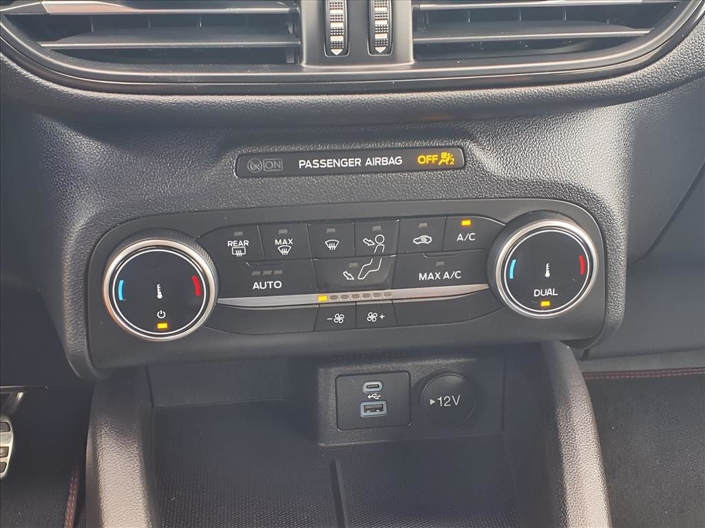 2023 Ford Escape Hybrid ST-Line