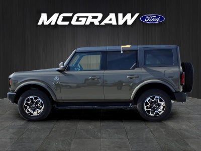 2025 Ford Bronco Outer Banks