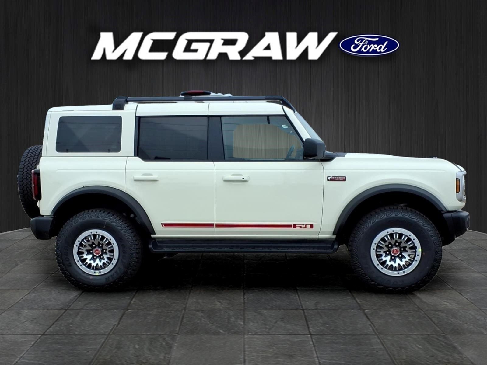 2026 Ford Bronco Outer Banks®