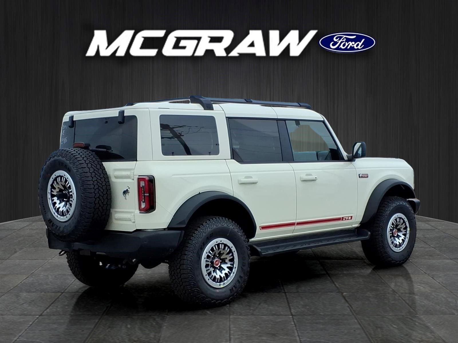 2026 Ford Bronco Outer Banks®