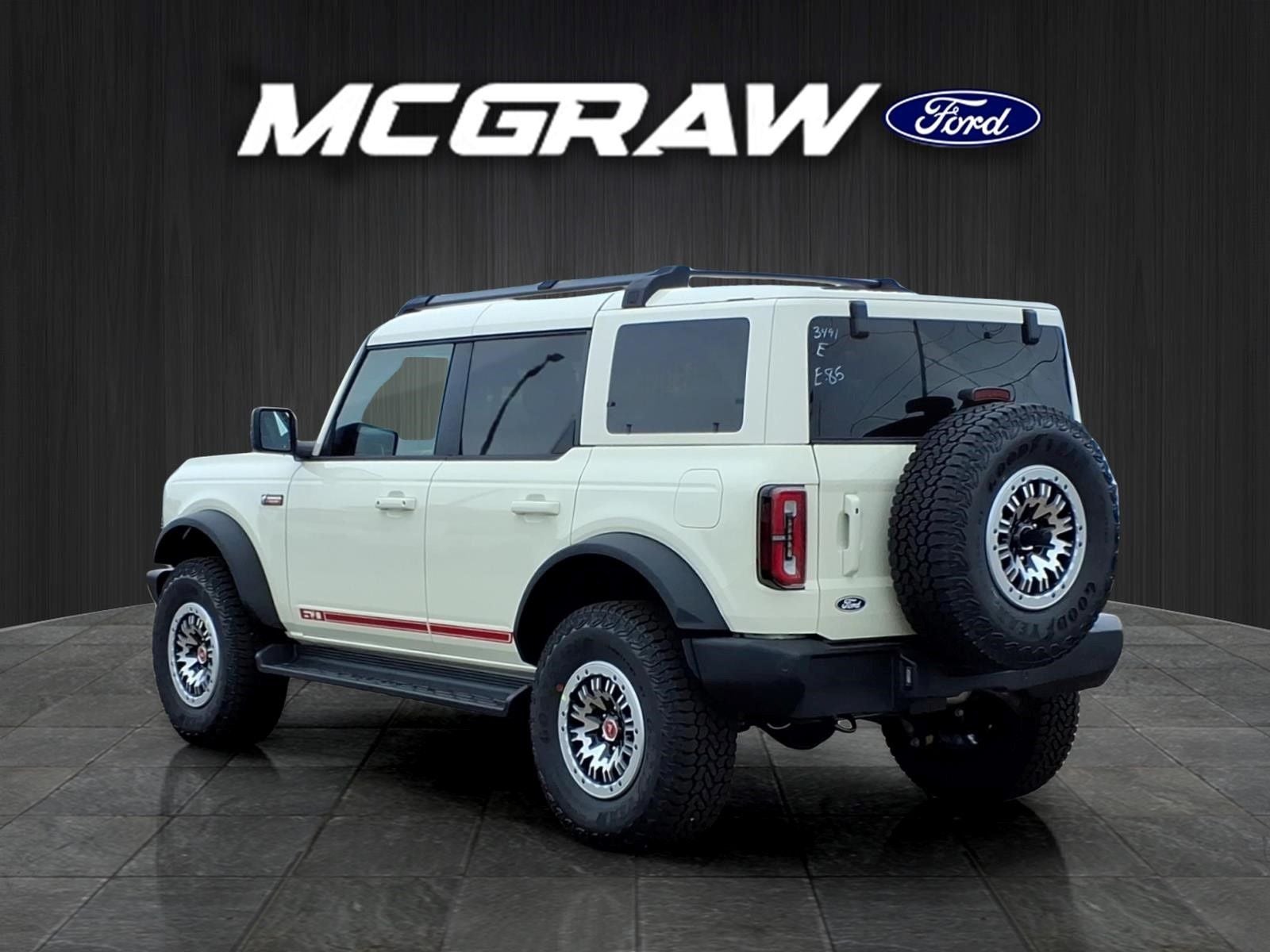 2026 Ford Bronco Outer Banks®