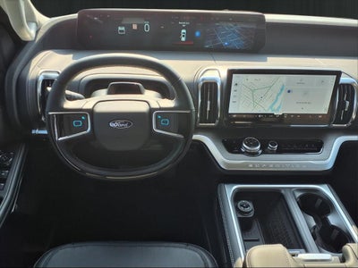 2025 Ford Expedition Platinum® MAX