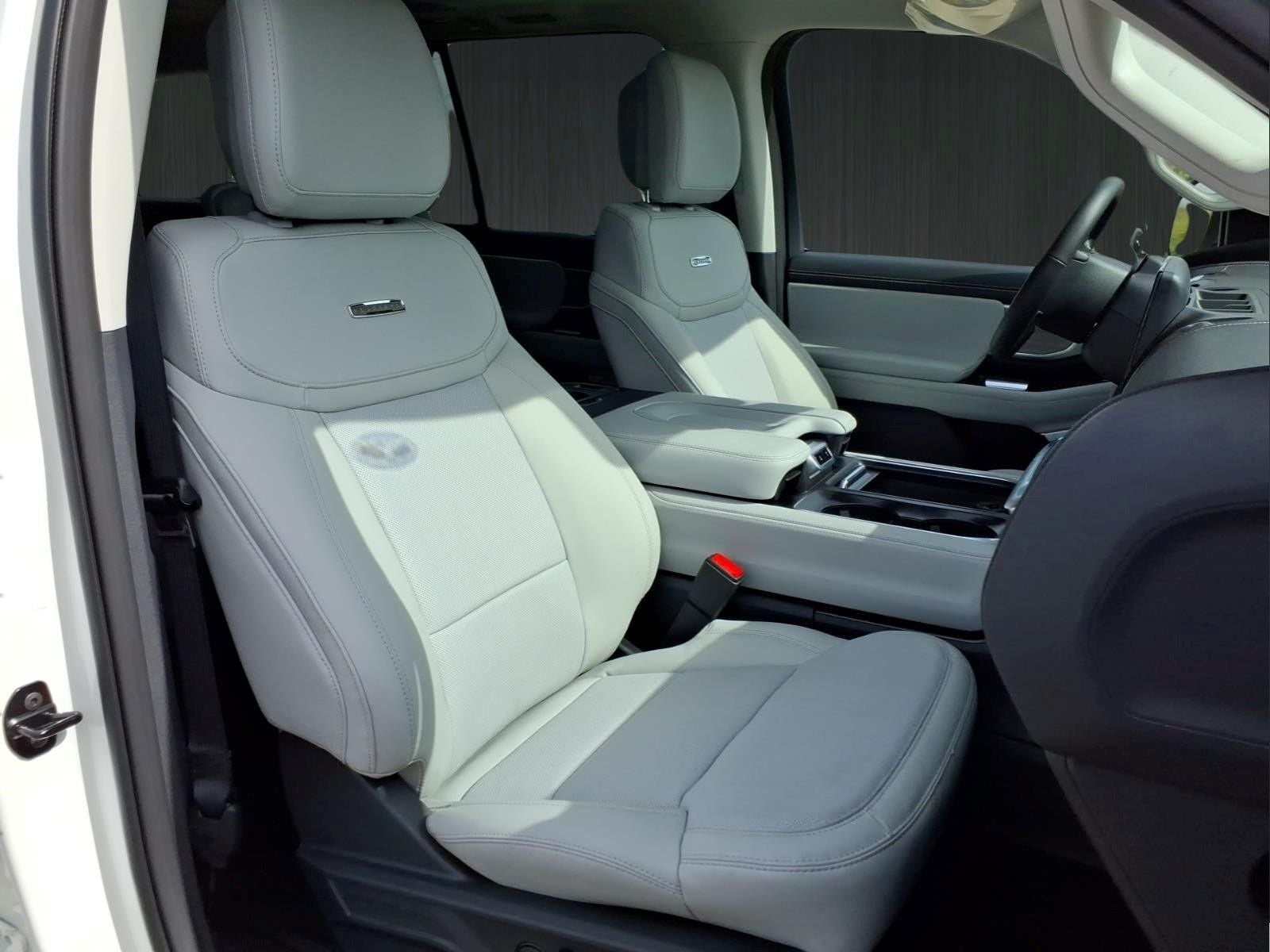 2026 Ford Expedition MAX Platinum®