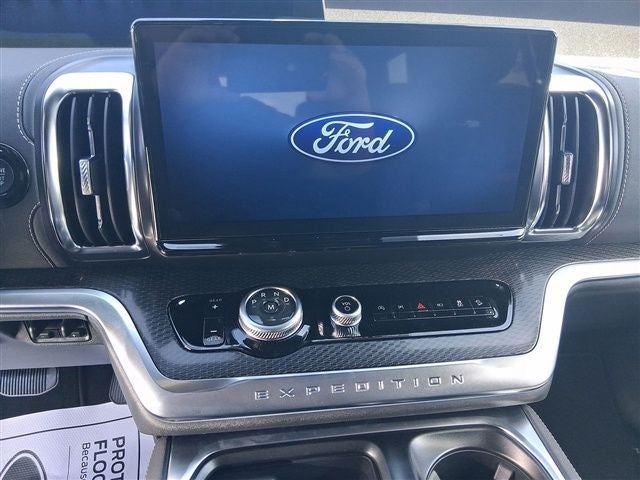 2026 Ford Expedition MAX Platinum®