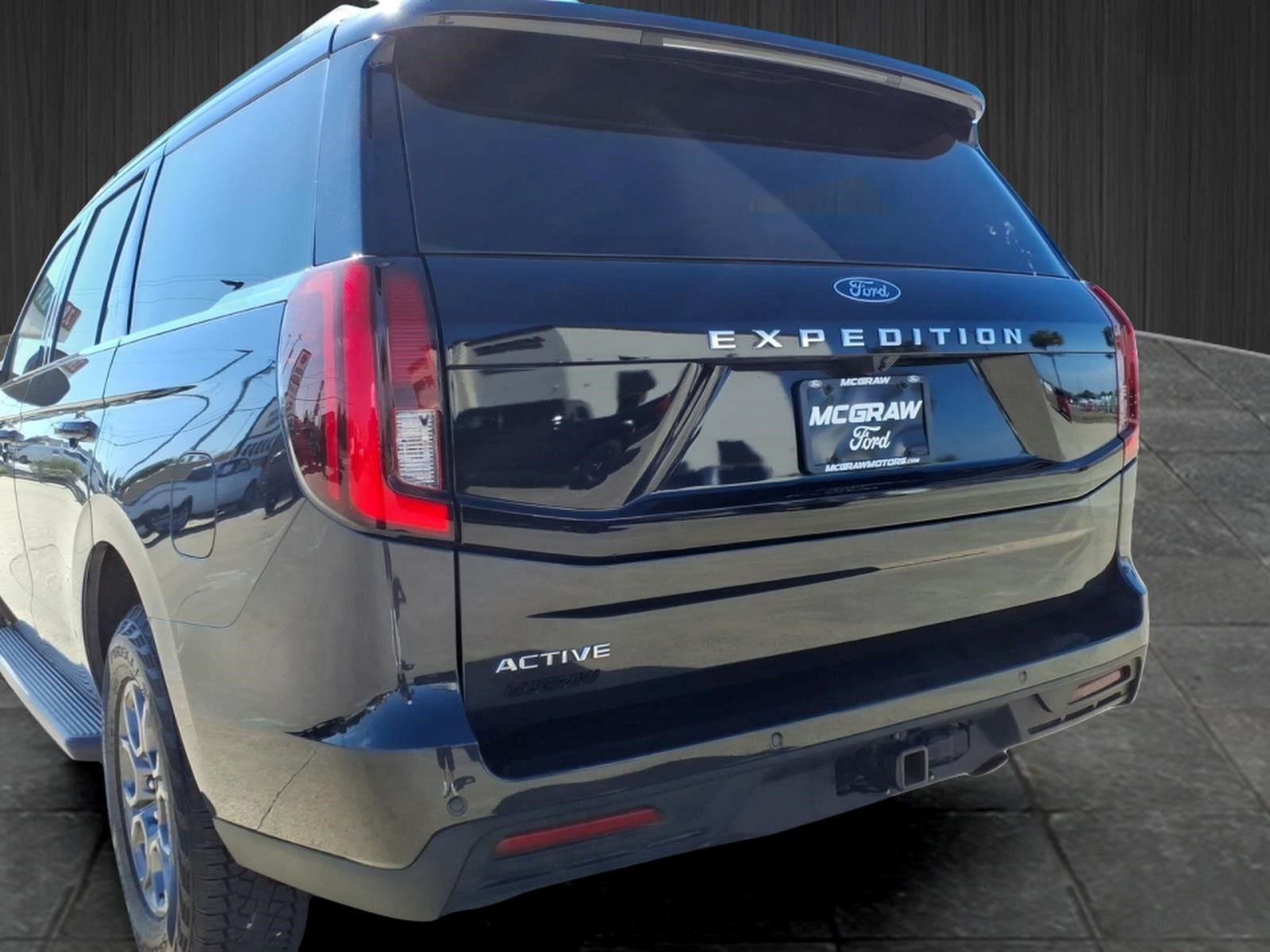 2025 Ford Expedition Active