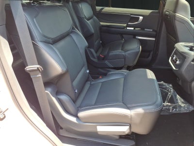 2026 Ford Expedition Platinum®