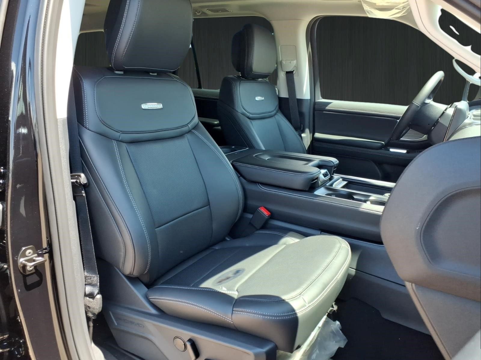 2026 Ford Expedition Platinum®