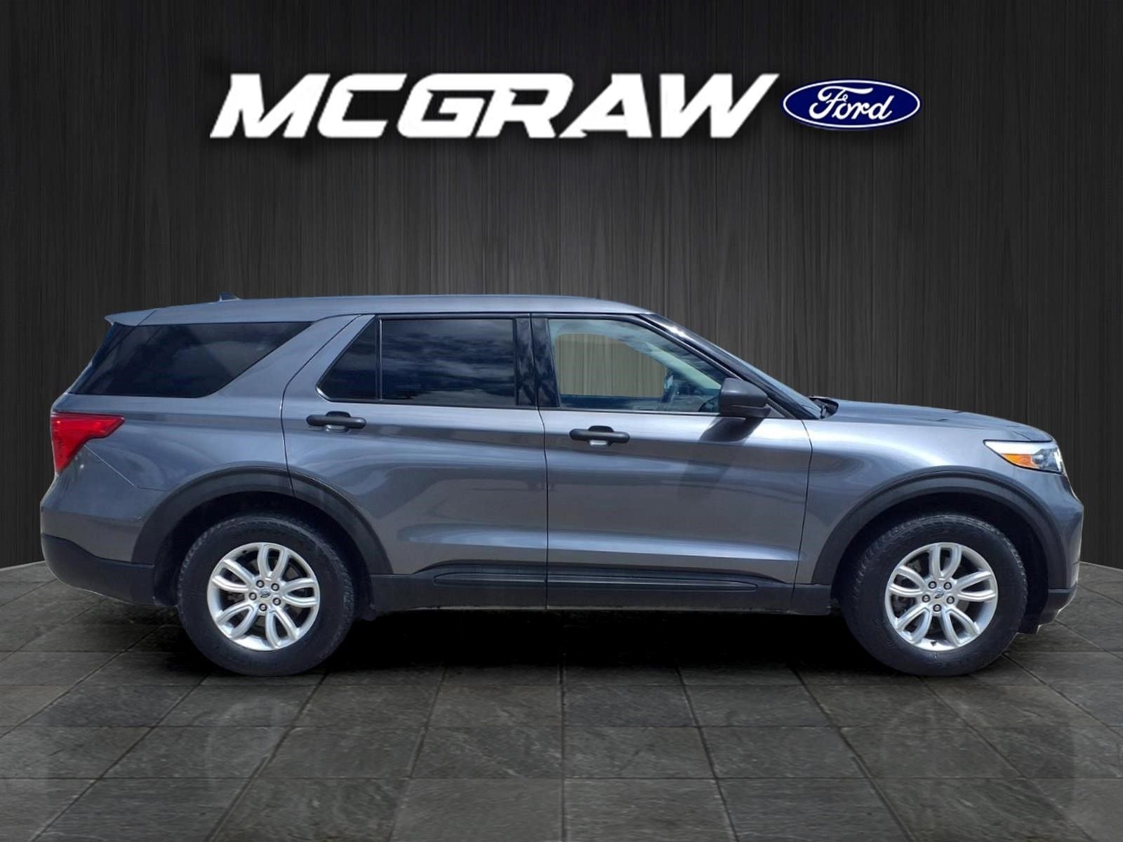 2021 Ford Explorer Base