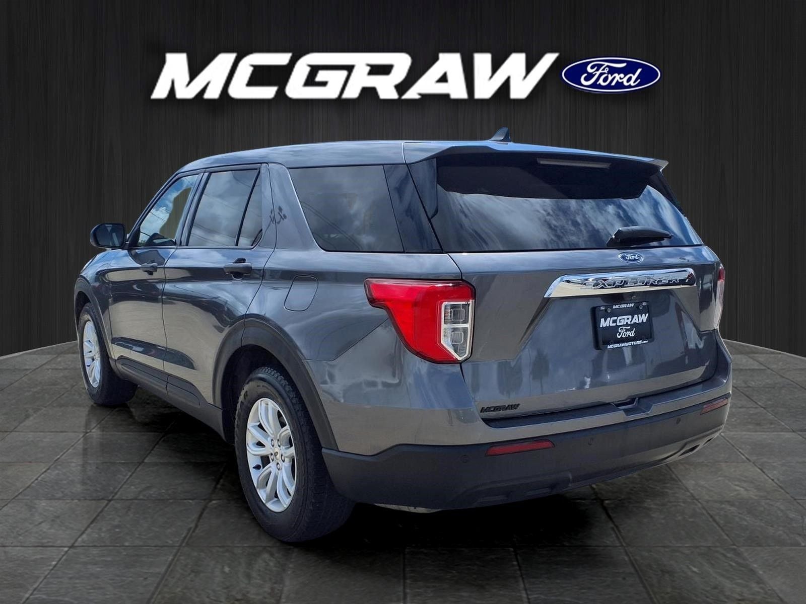 2021 Ford Explorer Base