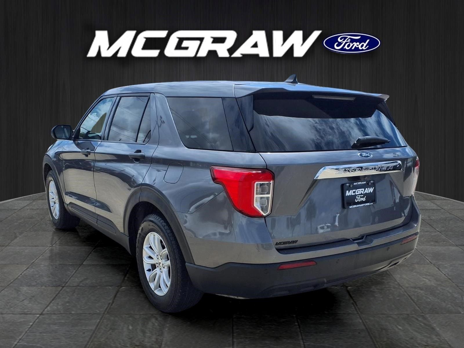 2021 Ford Explorer Base
