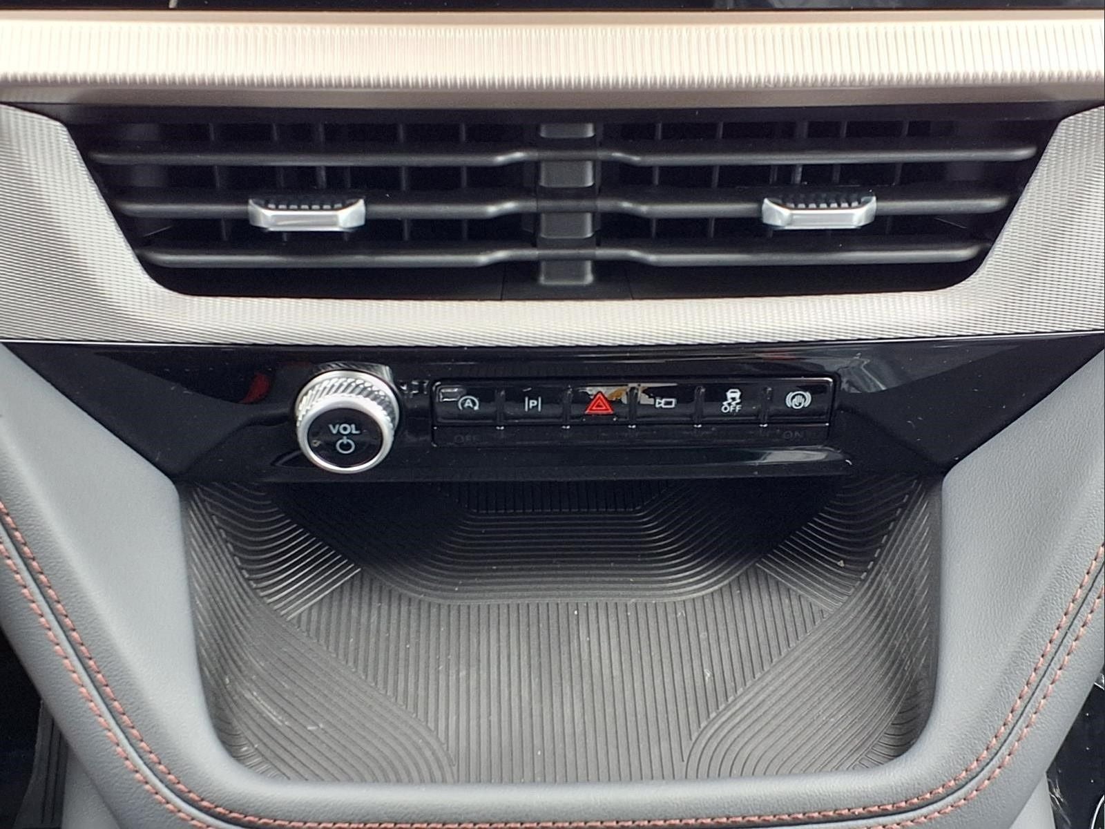 2026 Ford Explorer Active 100A