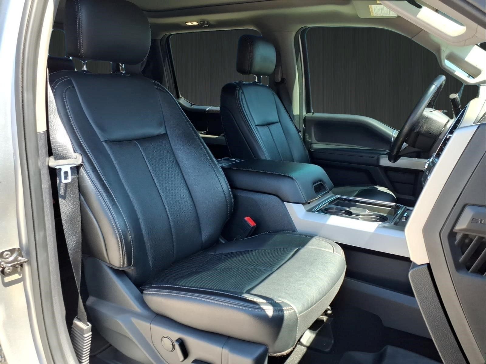 2020 Ford F-250SD Lariat