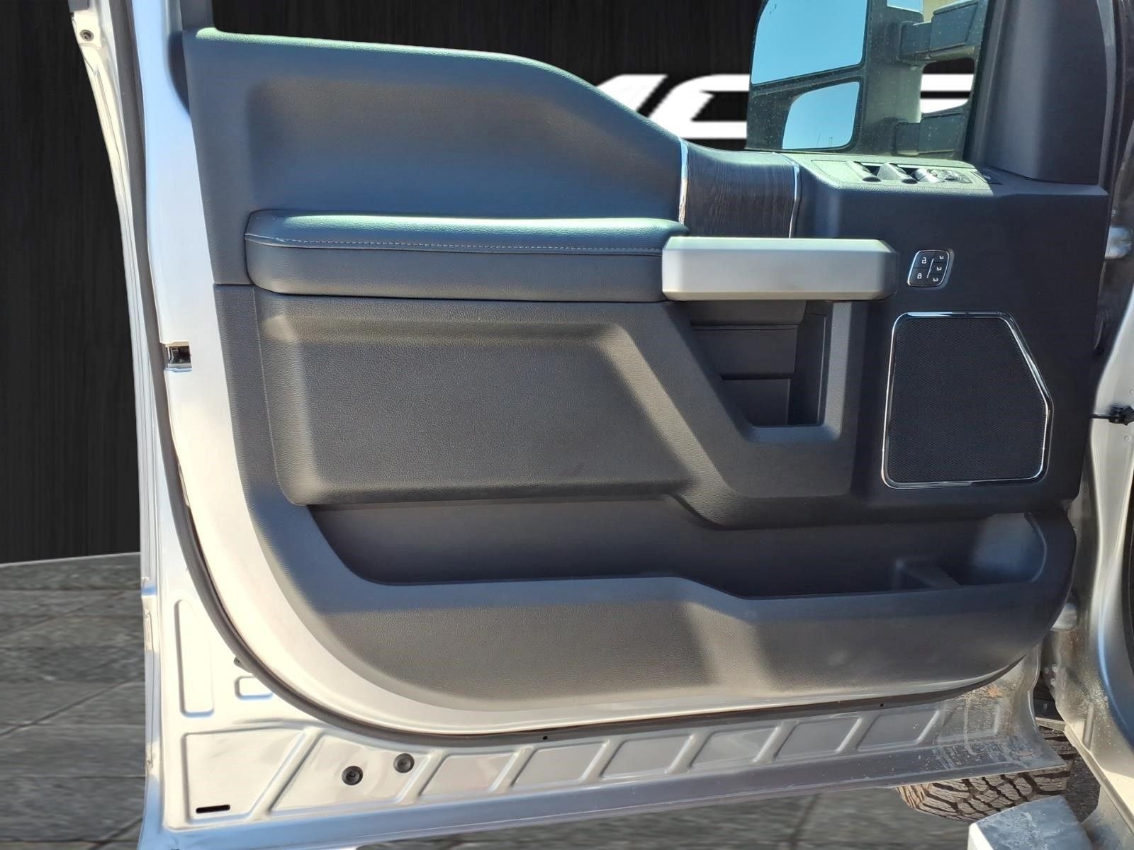 2020 Ford F-250SD Lariat