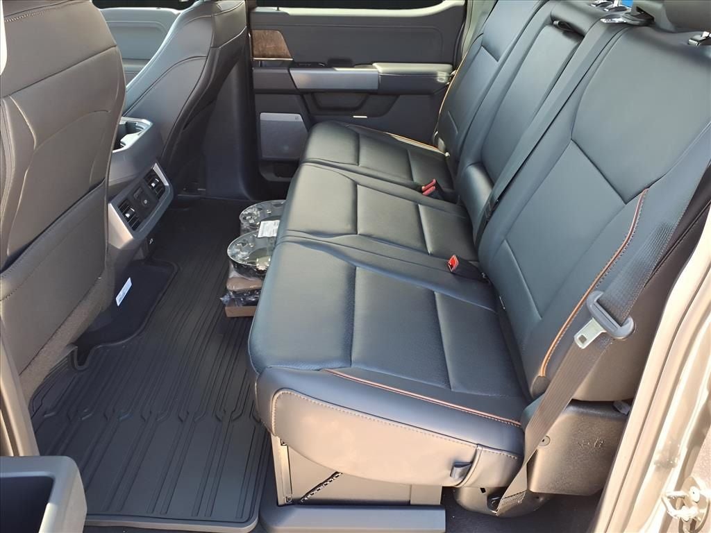 2026 Ford Super Duty F-250® Lariat®