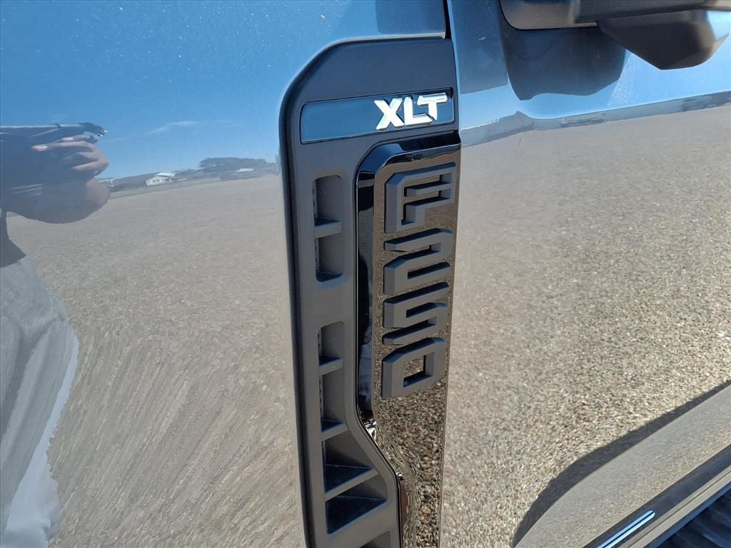 2026 Ford Super Duty F-250® XLT