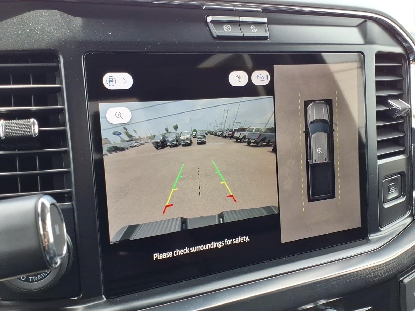 2026 Ford Super Duty F-350® Lariat®