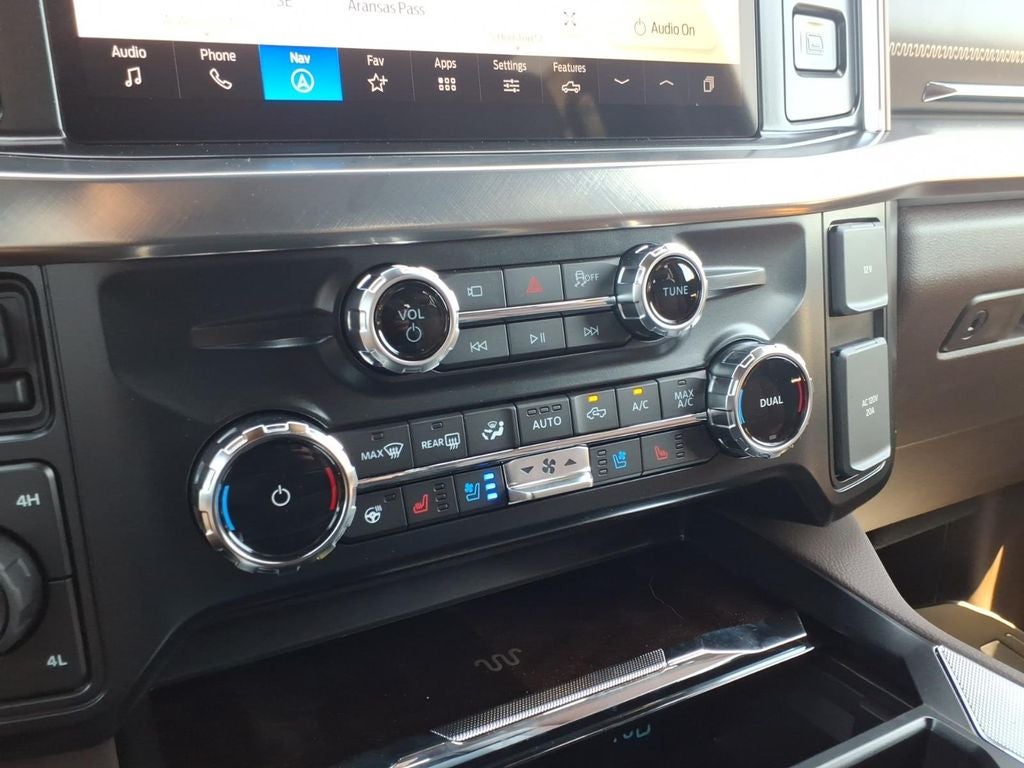 2026 Ford Super Duty F-350® King Ranch®