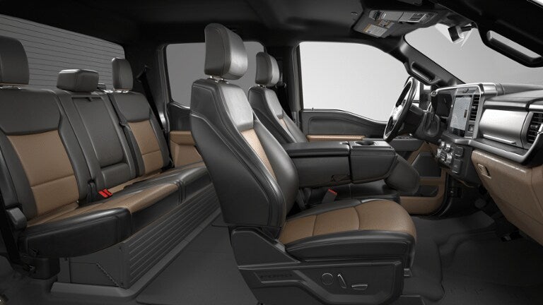 2026 Ford Super Duty F-350® Lariat®