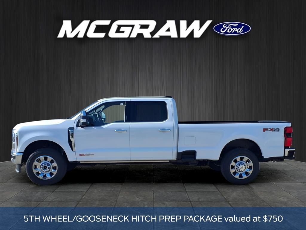 2026 Ford Super Duty F-350® King Ranch®