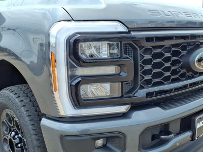 2026 Ford Super Duty F-350® Lariat®