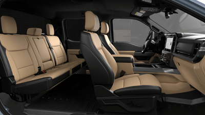 2027 Ford Super Duty F-350® Lariat®