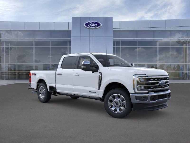 2026 Ford Super Duty F-350® Lariat®