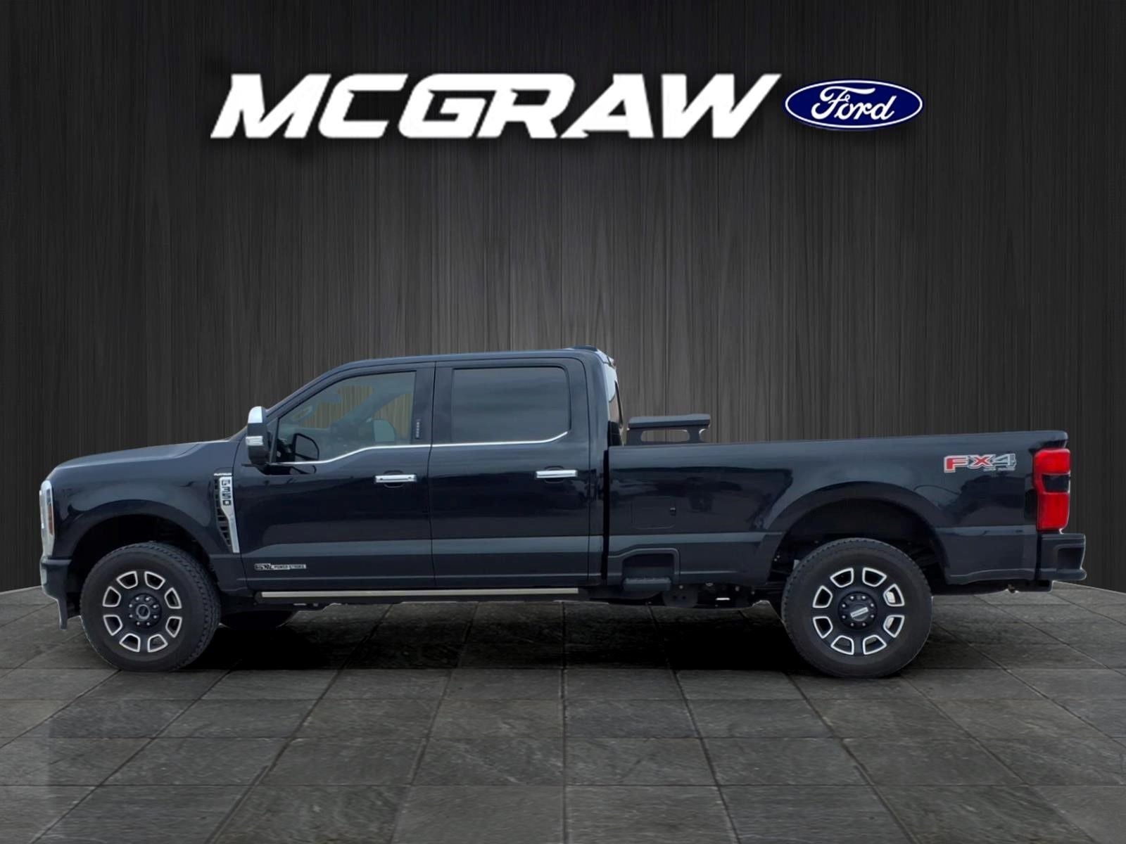 2024 Ford F-350SD Platinum