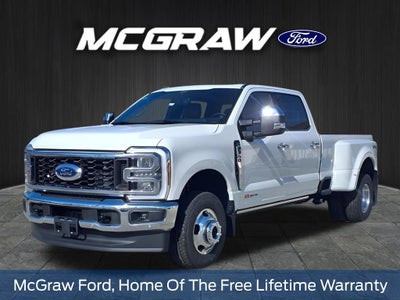 2025 Ford Super Duty F-350® Lariat®