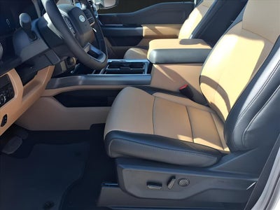 2025 Ford Super Duty F-350® Lariat®