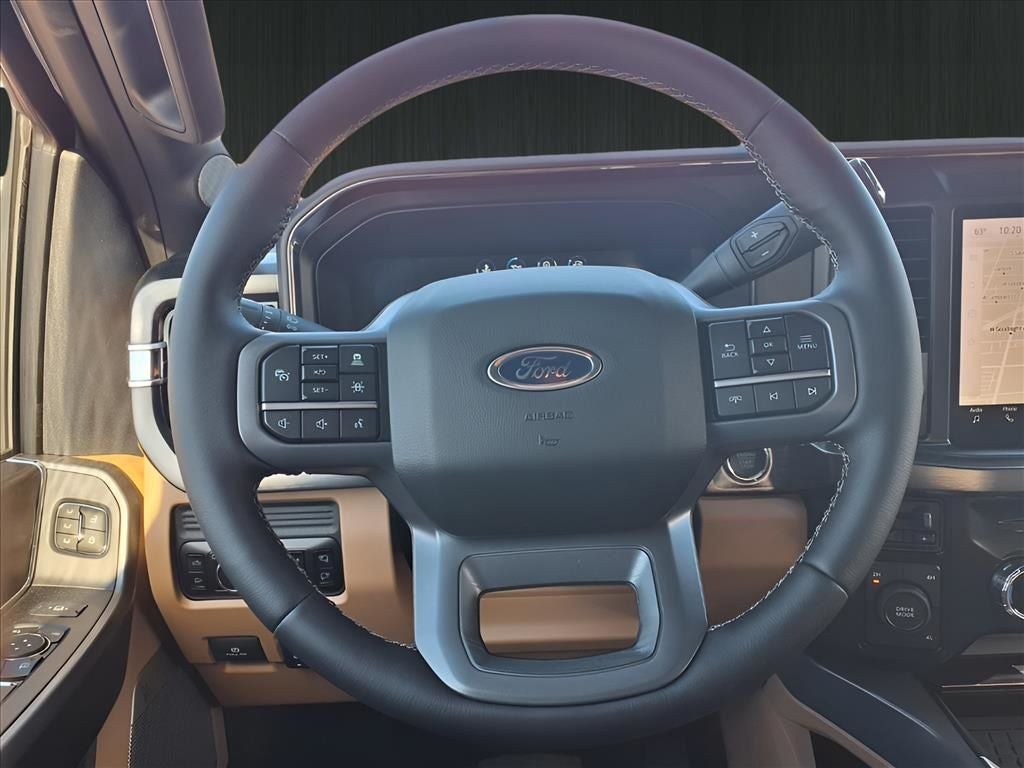 2025 Ford Super Duty F-350® Lariat®