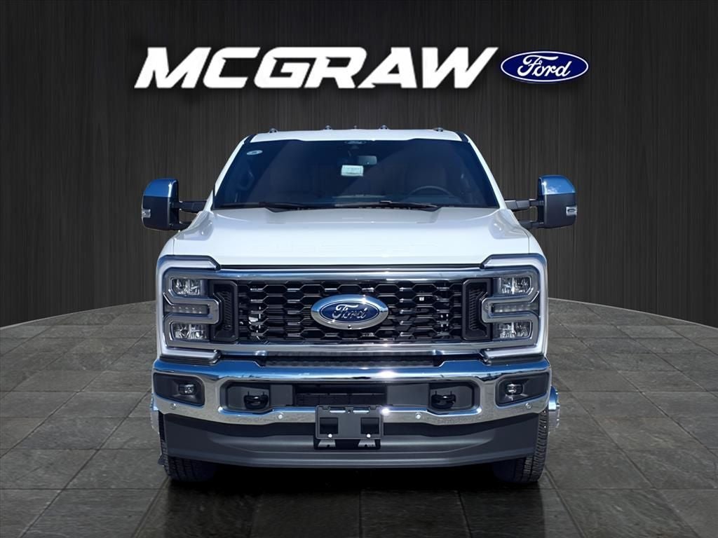 2025 Ford Super Duty F-350® Lariat®