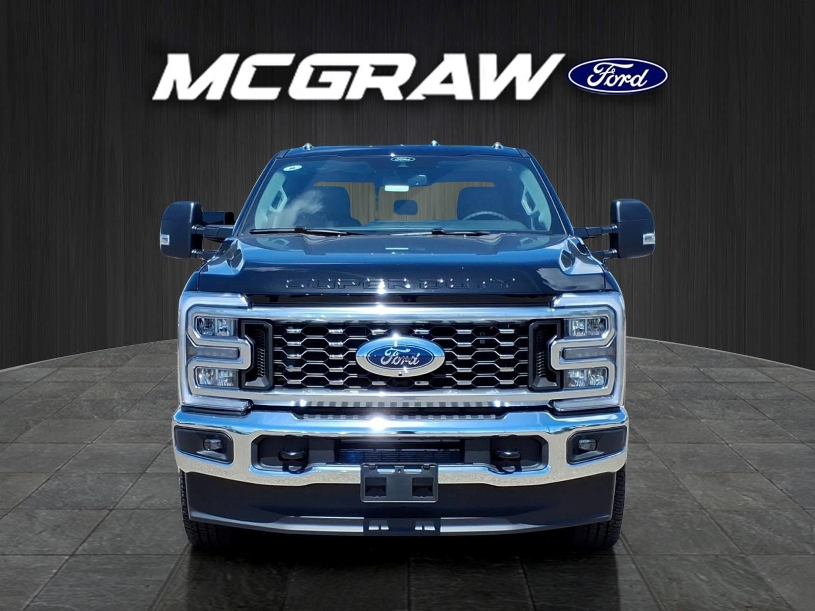 2026 Ford Super Duty F-350® XLT