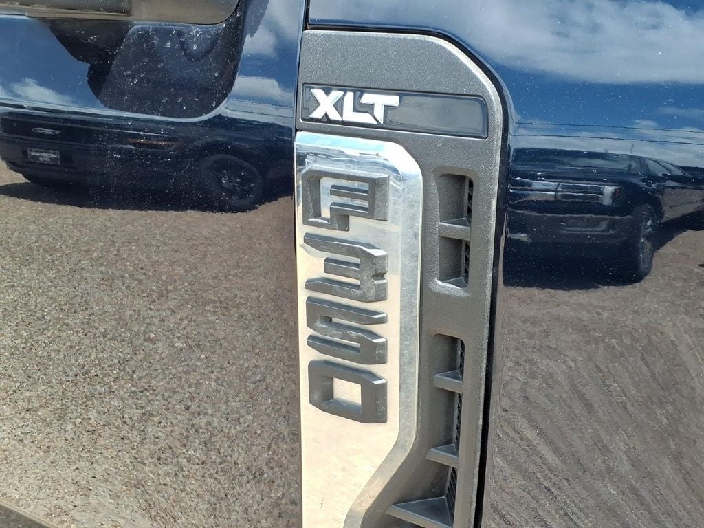 2023 Ford F-350 XLT