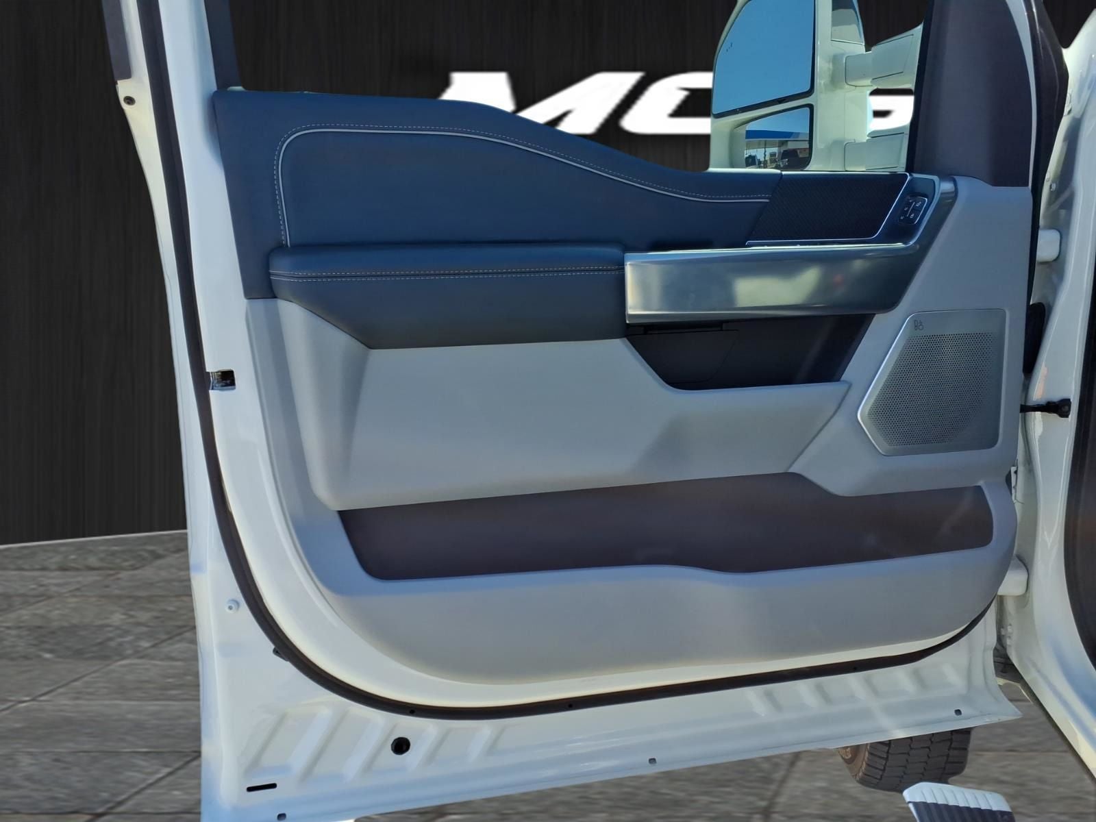 2024 Ford F-450SD Limited DRW