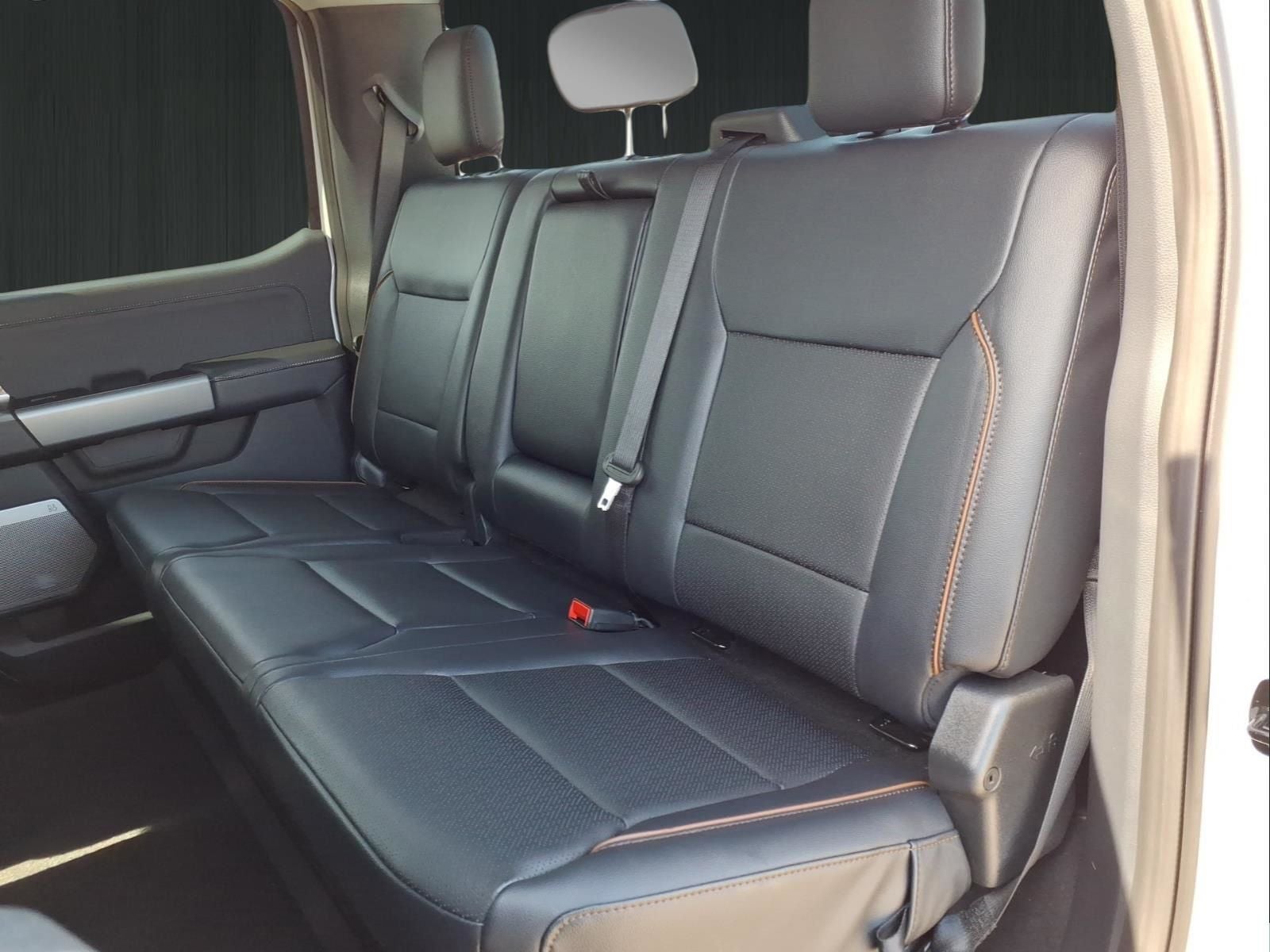 2026 Ford F-450SD Lariat DRW